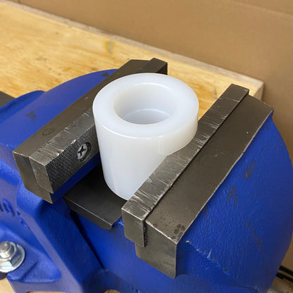 Vise-friendly Hub Support Tool